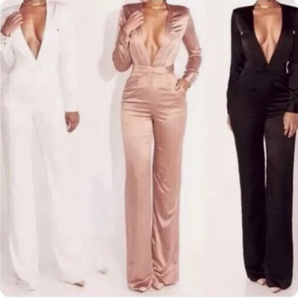 NWT Champagne color JLUXLABLE Jumpsuit. Satin Feel. OS, lined, Stretch - Picture 1 of 6